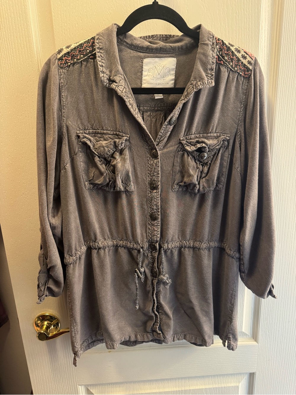 Maurice’s Premium Gray Chambray Button Down Shirt w/ Aztec Pink Shoulder Detail